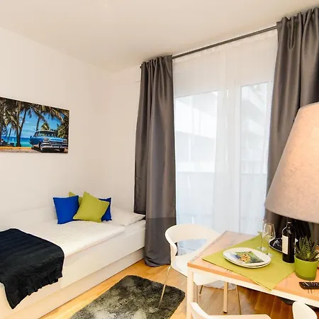 Apartmanhotel Messe - My
