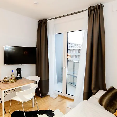 Aparthotel Messe - My *